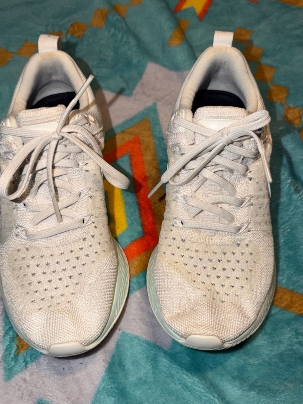 Nike Women’s White Knit Lace-Up Athletic Sneakers